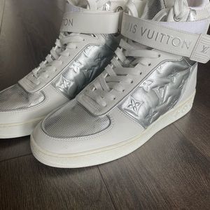 NEW WOMENS LOUIS VUITTON HIGH TOP SNEAKERS SIZE 6